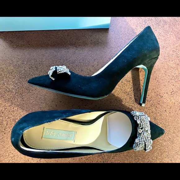 Blue by Betsey Johnson black suede stilettos - Picture 7 of 7